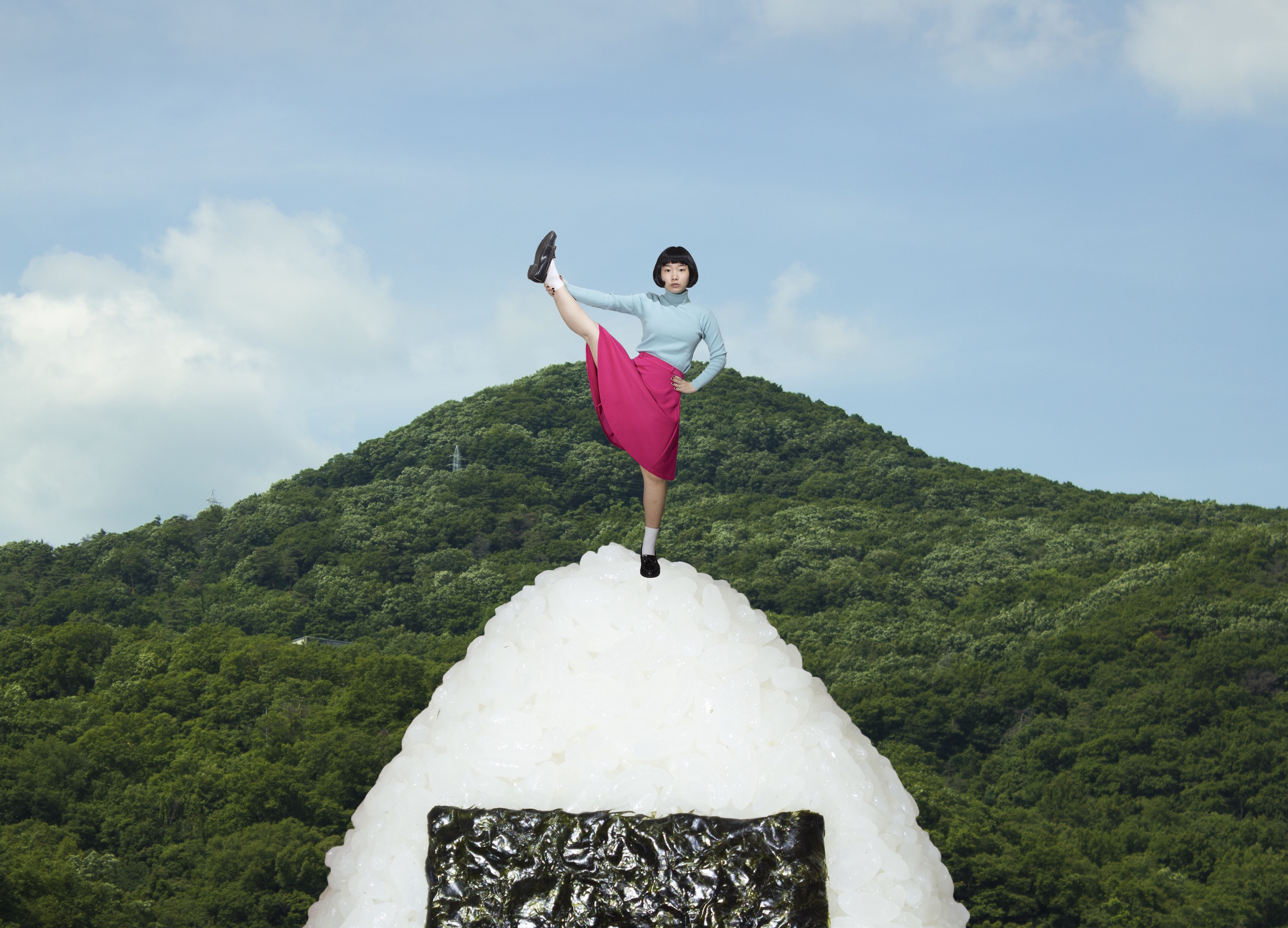 宮崎いず美「riceball mountain」2016年 (c) 2016 IzumiMiyazaki 