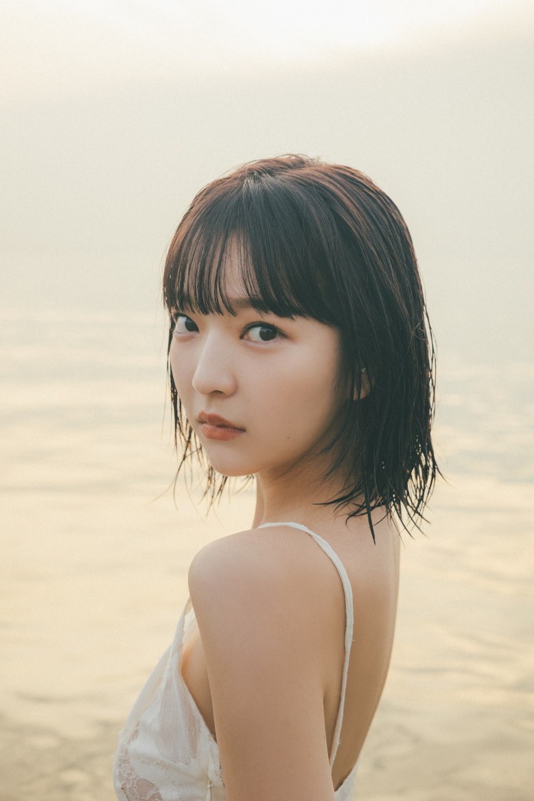 「田中芽衣1st写真集（仮）」(東京ニュース通信社刊)  撮影＝東 京祐
