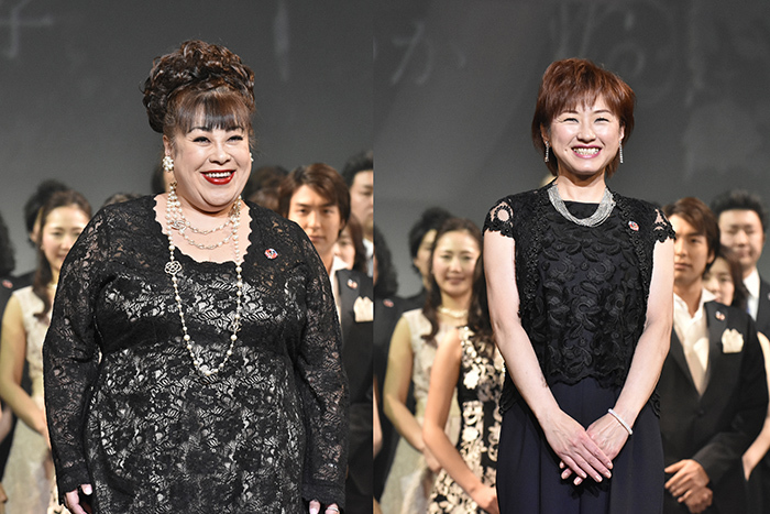 （左から）森公美子、鈴木ほのか（撮影：原地達浩）