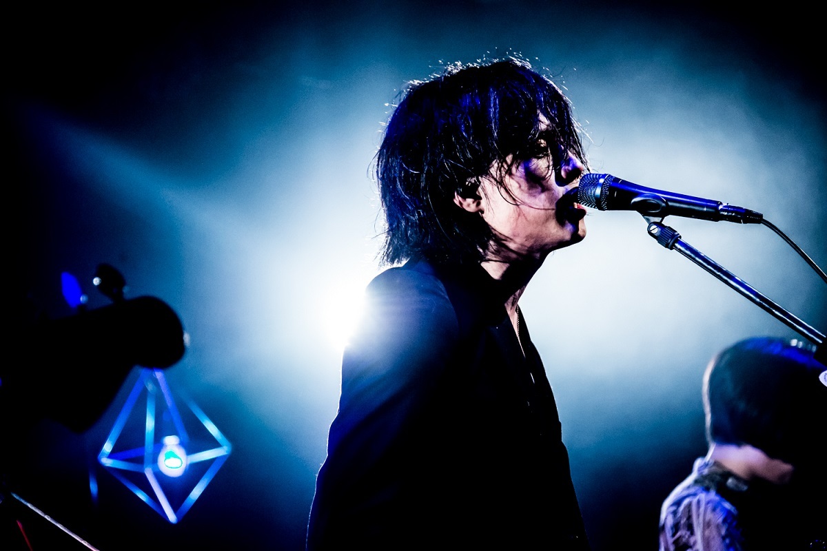LAMP IN TERREN (c)浜野カズシ