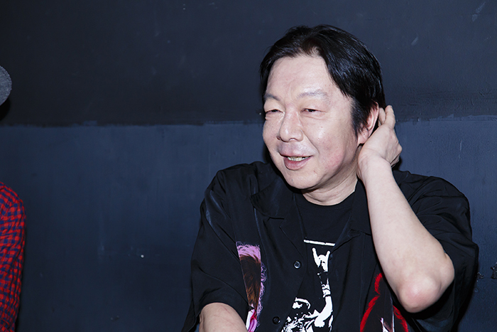 古田新太　（撮影＝中田智章）