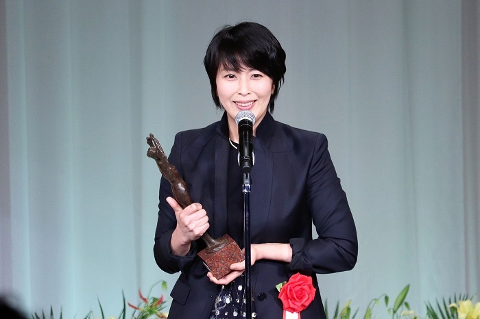 松たか子