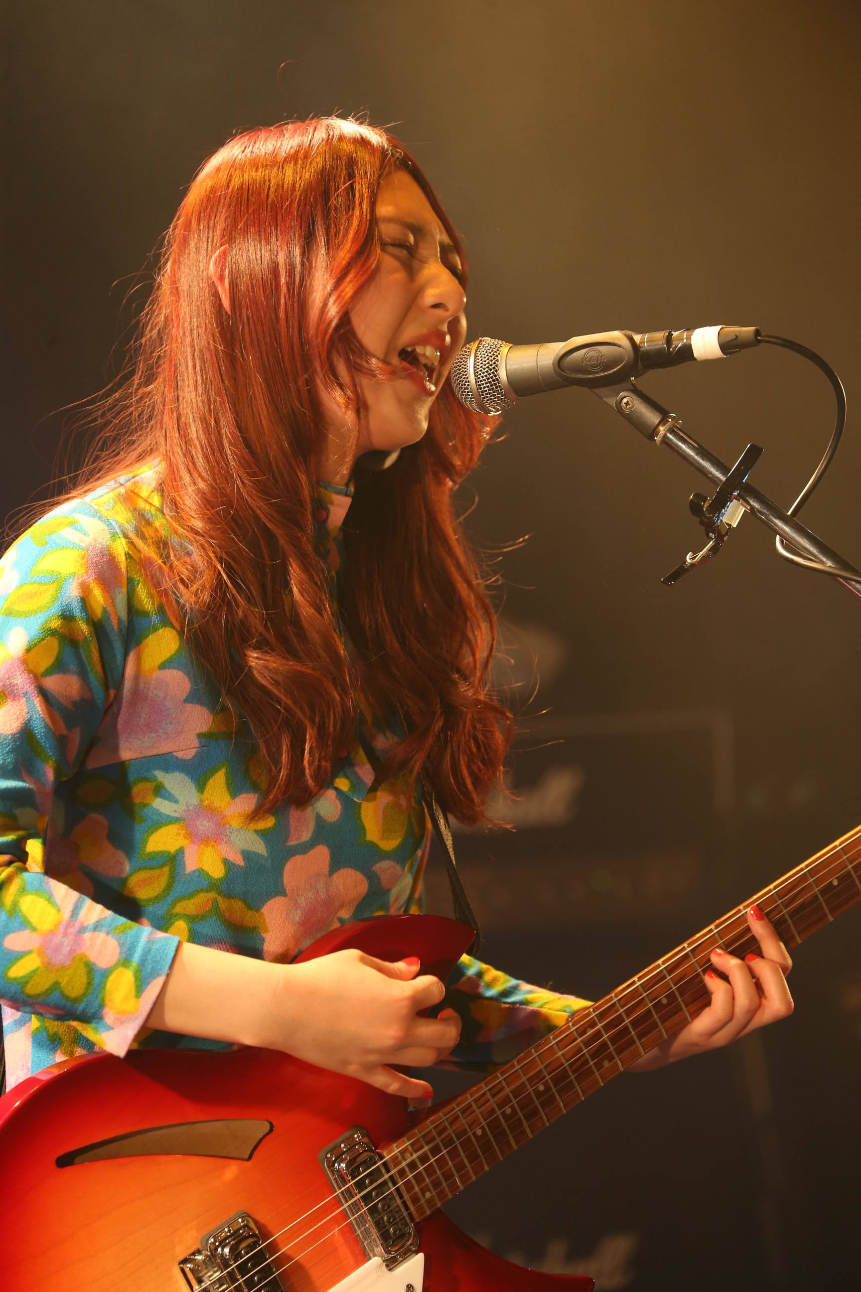 GLIM SPANKY