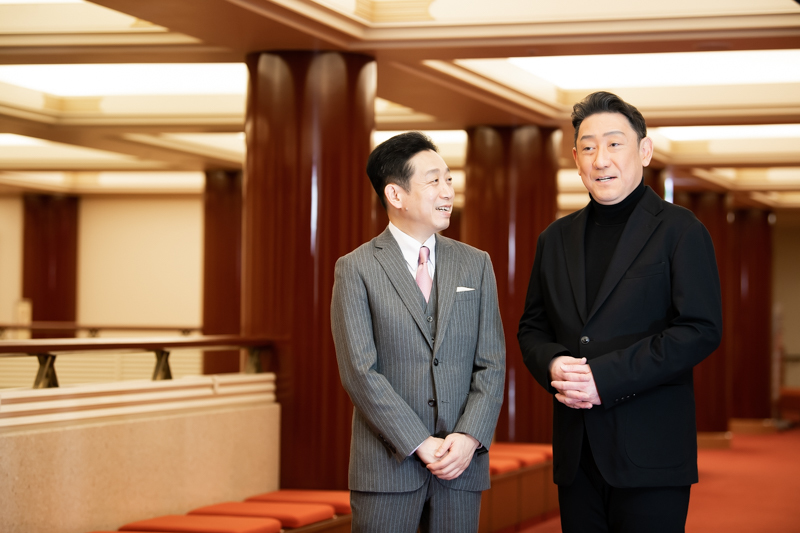 （右から）中村芝翫、片岡孝太郎