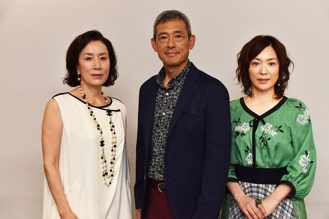 高畑淳子、鶴見辰吾、若村麻由美(左から)