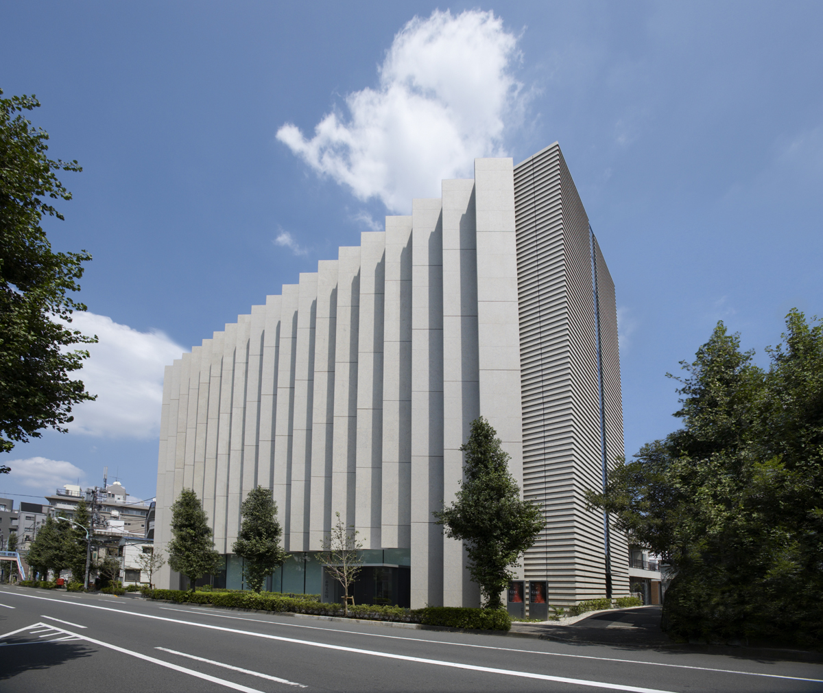 山種美術館 外観 (c) Koike Norio 2009