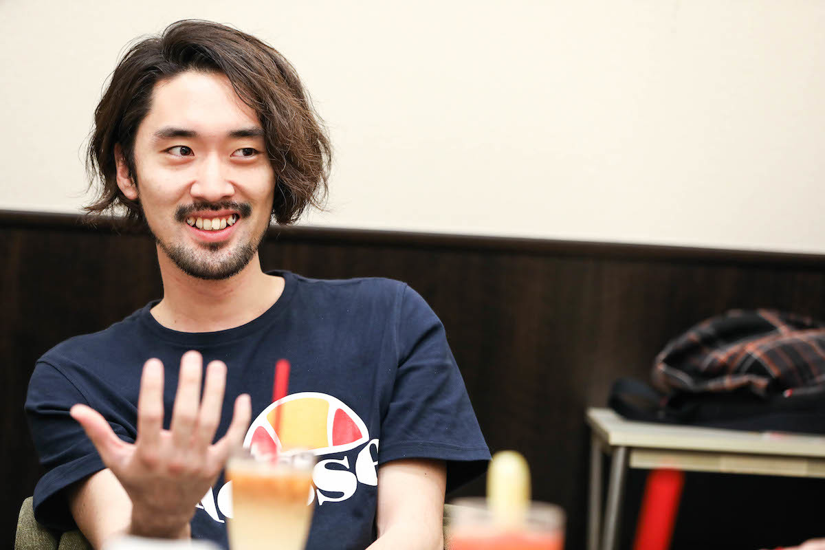 夜の本気ダンス・鈴鹿秋斗 撮影＝風間大洋