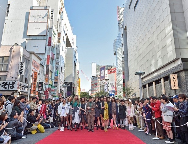 渋谷ファッションウィーク で街全体がランウェイに Spice エンタメ特化型情報メディア スパイス