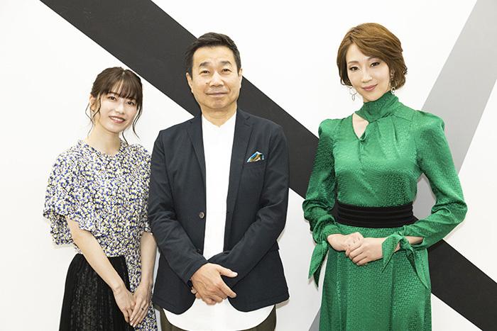 左から　横山由依、三宅裕司、紅ゆずる