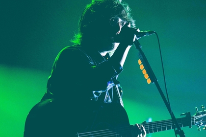 ロロン♬ YouTube