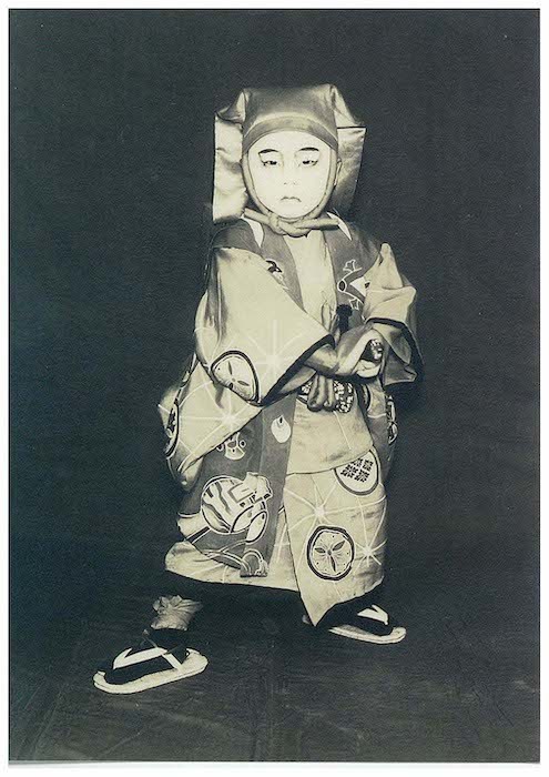 昭和21（1946）年5月東京劇場『助六』外郎売倅＝二代目松本金太郎　初舞台