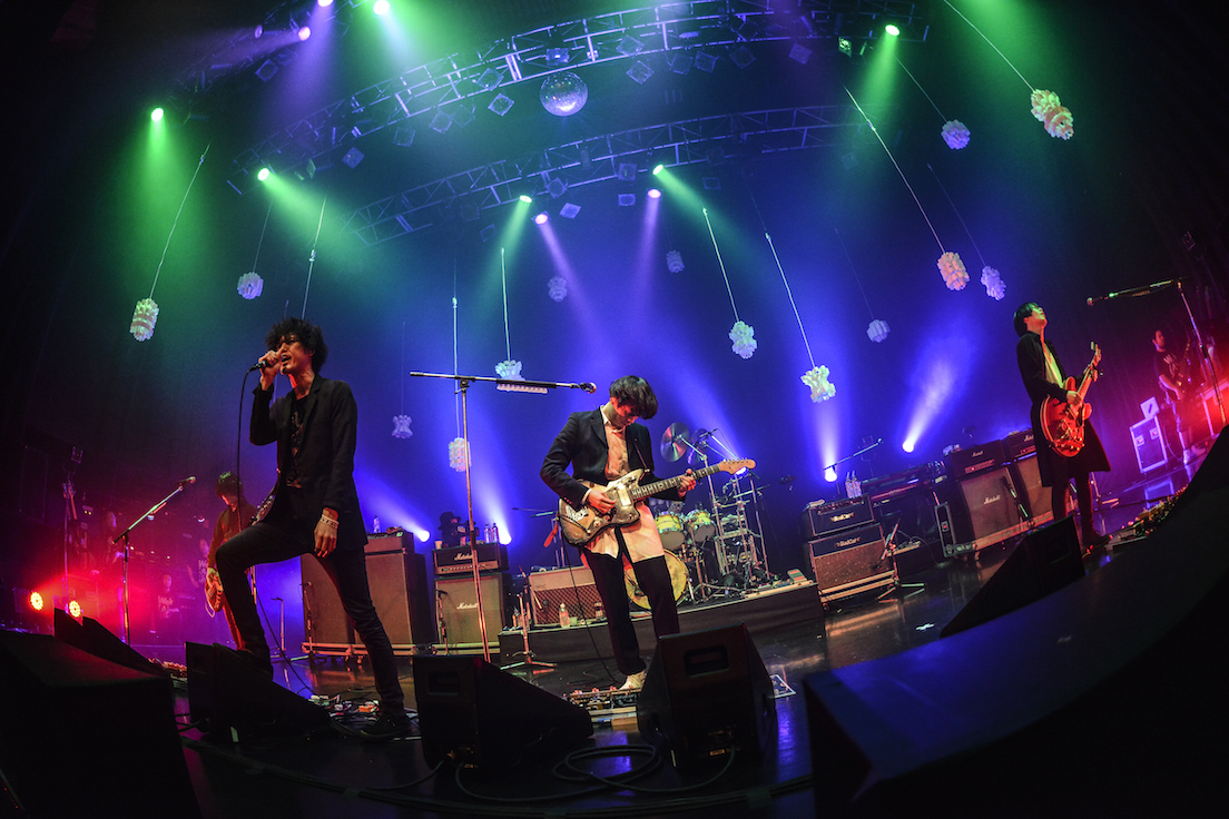 9mm Parabellum Bullet・菅原卓郎/ [Alexandros] 　photo by AZUSA TAKADA