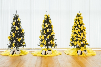 激レア スヌーピーミュージアム   クリスマス ミニカー スヌーピーミュージアムがクリスマス仕様に 季節限定の