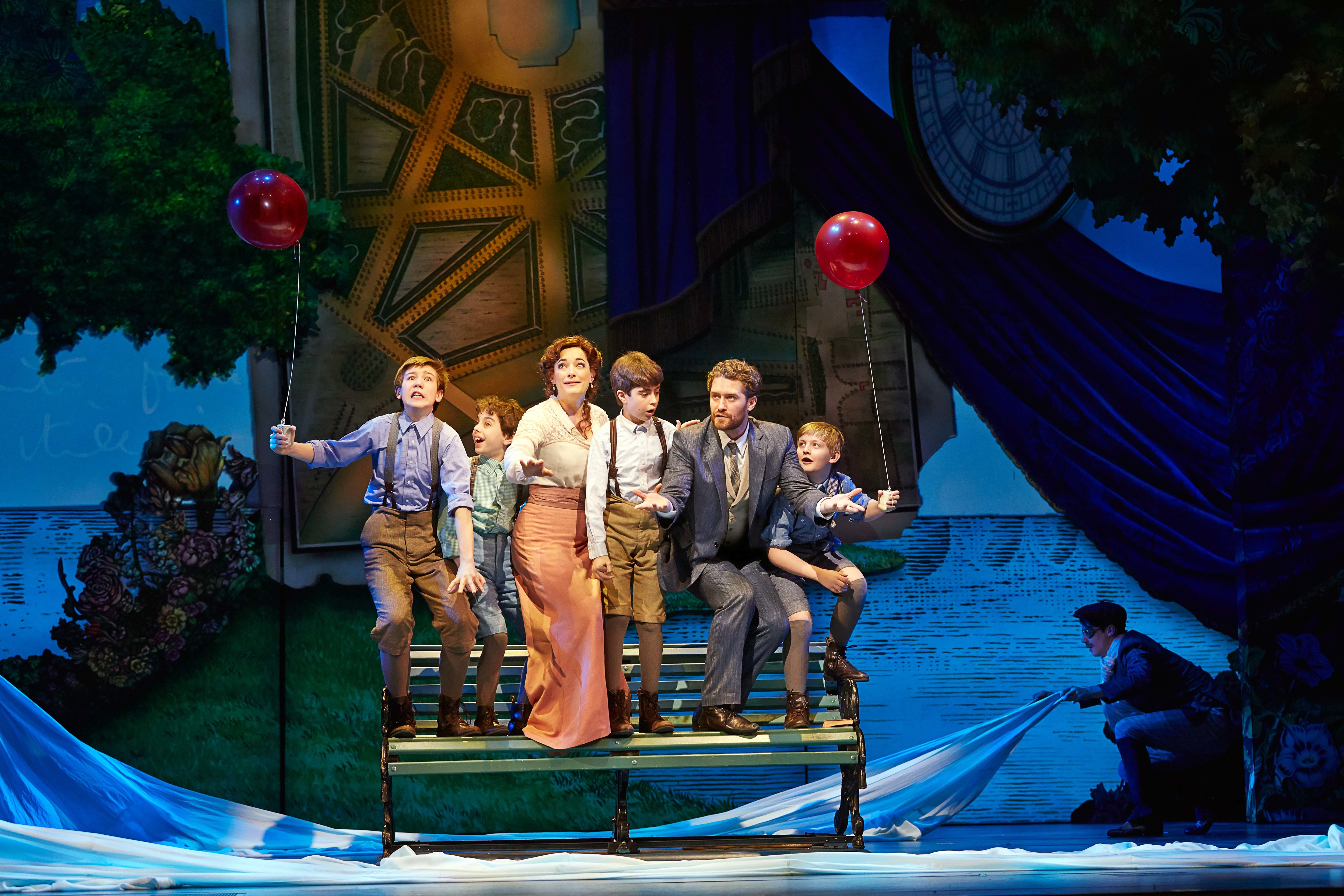 Finding Neverland ©Carol Rosegg