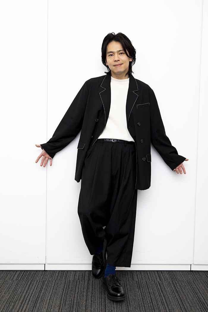 中川晃教