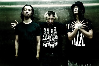 RIZE ジェシー The BONEZ OZROSAURUS 山嵐 JESSE (RIZE / The BONEZ) x 山嵐 20th Anniversary - YouTube