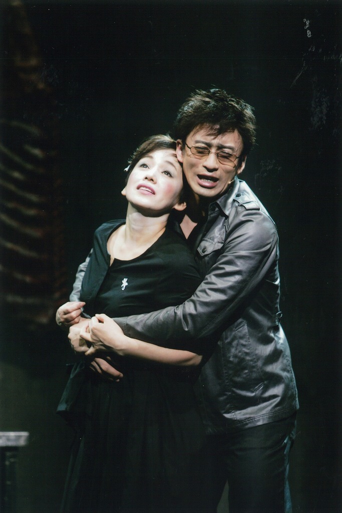 『女教師は二度抱かれた』（08年）　作・演出：松尾スズキ 撮影：谷古宇正彦