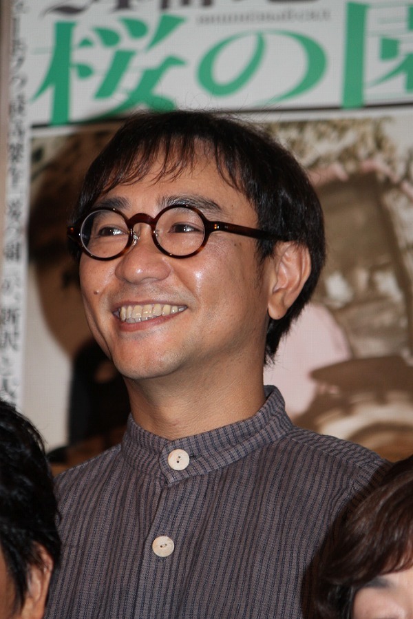 八嶋智人