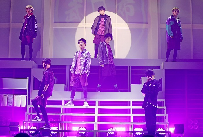 『FAKE MOTION –THE SUPER STAGE–』　（C)汐留ヱビス商店街 （C)FAKE MOTION -THE SUPER STAGE-製作委員会