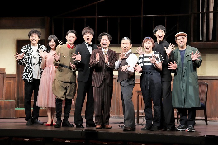 （写真左から）伊藤裕一、前島亜美、安西慎太郎、松島庄汰、山崎樹範、梶原善、上地春奈、大水洋介、オークラ