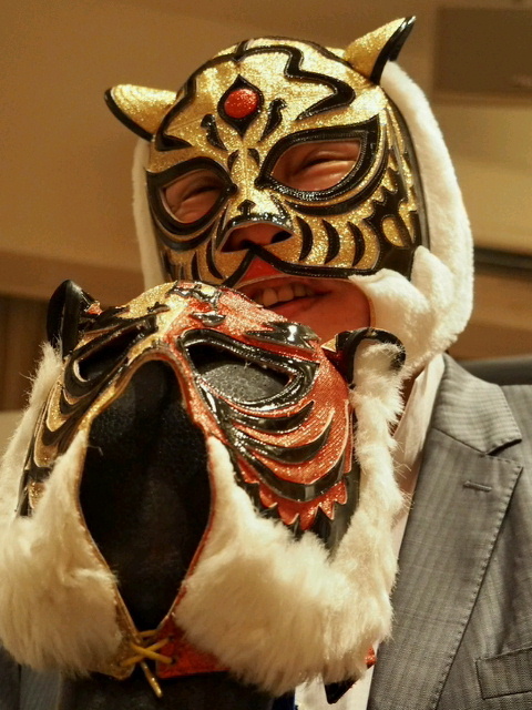 初代タイガーマスクのマスクも用意される