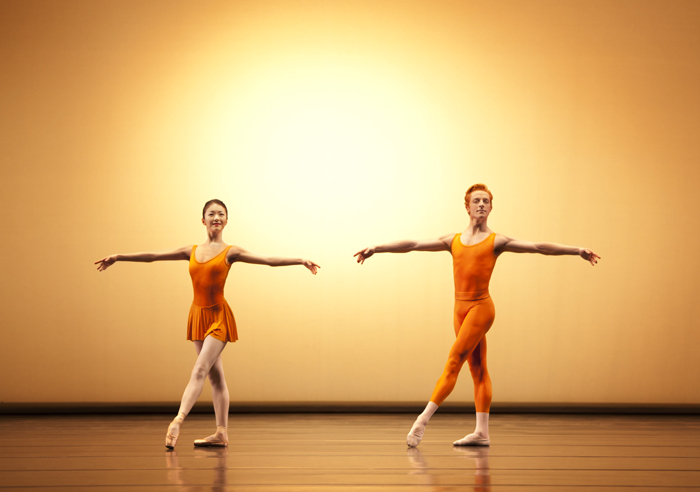Yuhui Choe and Steven McRae in Concerto (c) Johan Persson ROH 2010
