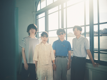 関西発ネオネオアコ・バンド”Nagakumo”が新曲「White Dish,Blue Spoon」配信リリース、京都・愛知・東京を周るツアー開催決定
