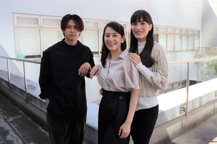 （左から）鈴木勝大、瀬戸カトリーヌ、太田緑ロランス