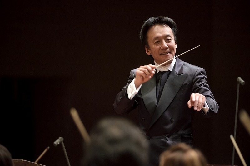 上岡敏之(C)青柳聡