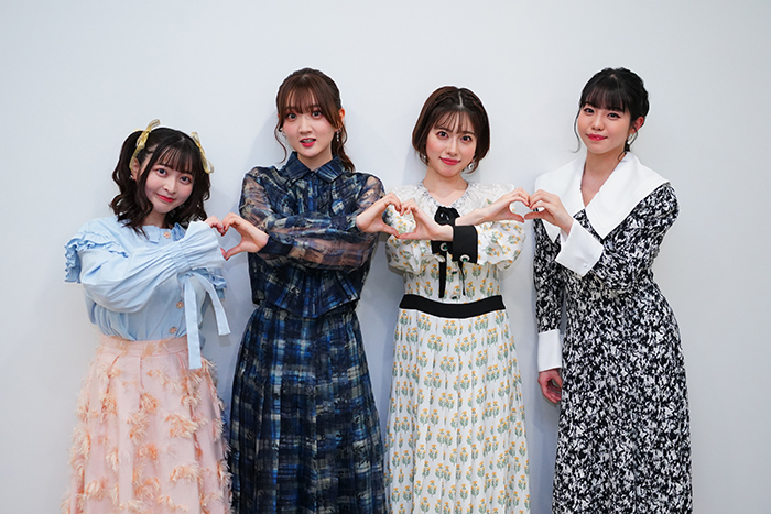 （左から）今泉りおな、山根 綺、礒部花凜、佐藤日向