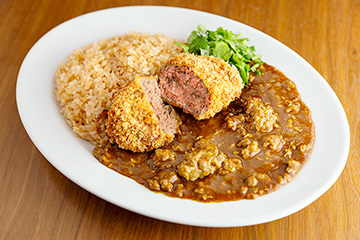 ひき肉少年「黒毛和牛メンチカツひき肉ライス」（1,500円）