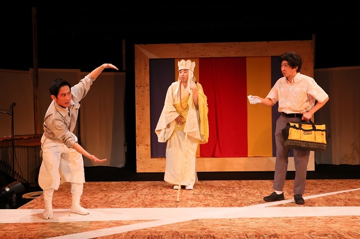 （左から）成河（職員）、柄本時生（三蔵法師）、菅原永二（白輪園⾧） (C)宮川舞子