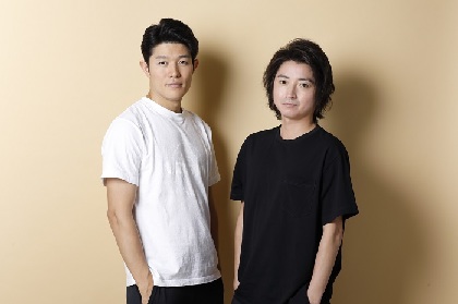 藤原竜也と鈴木亮平、舞台『渦が森団地の眠れない子たち』テレビ放送を前にコメント公開