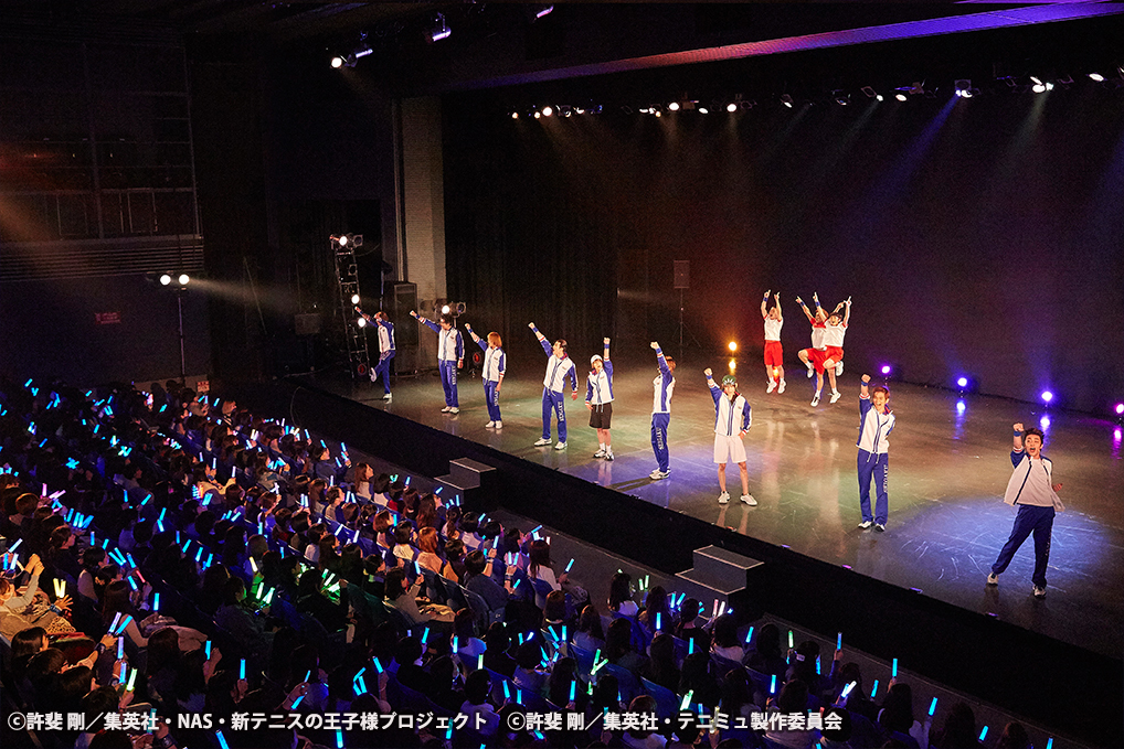 ＜TEAM Party SEIGAKU＞ミニライブ ⓒ許斐 剛／集英社・ＮＡＳ・新テニスの王子様プロジェクト ⓒ許斐 剛／集英社・テニミュ製作委員会