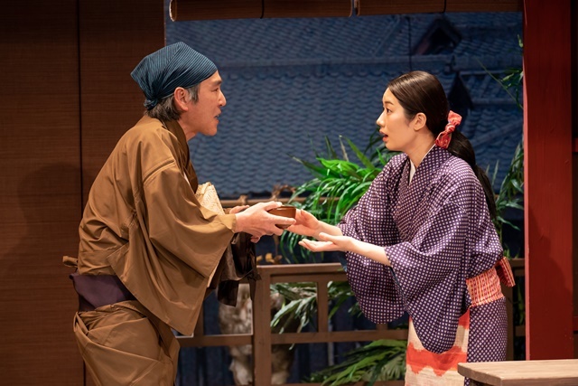 MONO『アユタヤ』（2021年）で共演する金替と立川。 ［撮影］井上嘉和