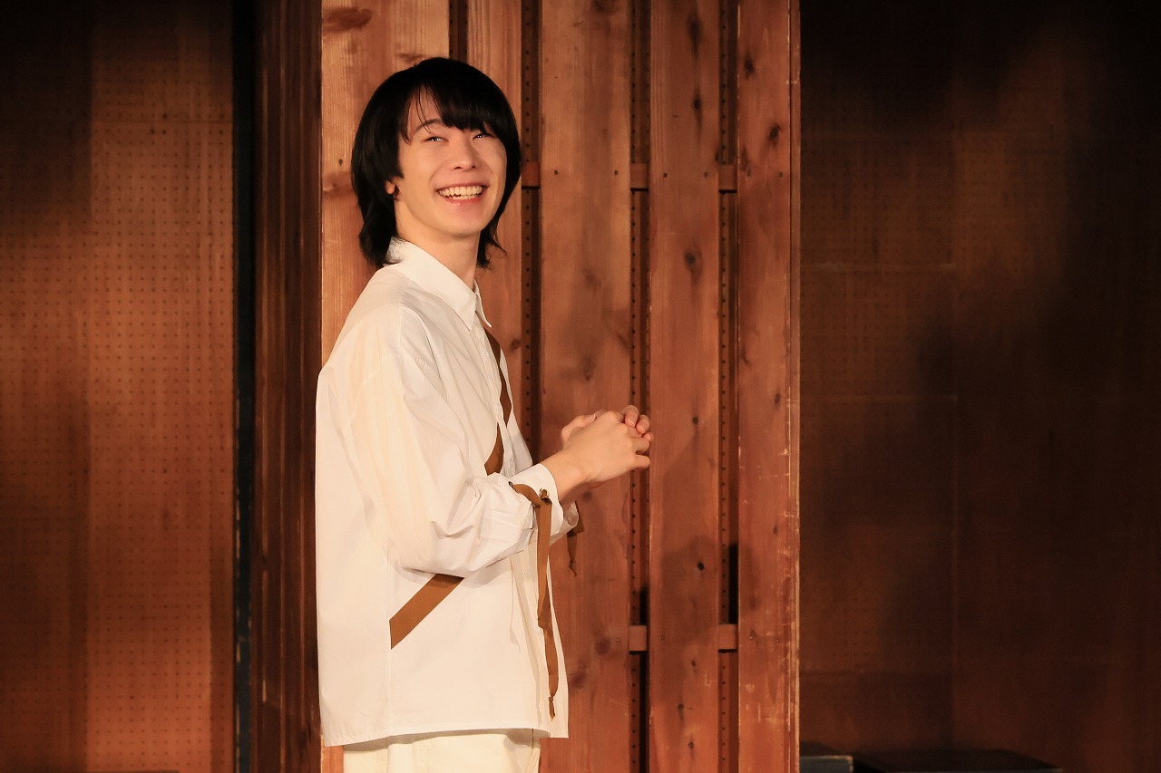 舞台写真＝宮川舞子