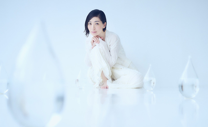 坂本真綾、最新曲「Drops」が4月アニメ『ある魔女が死ぬまで』オープニング主題歌に決定