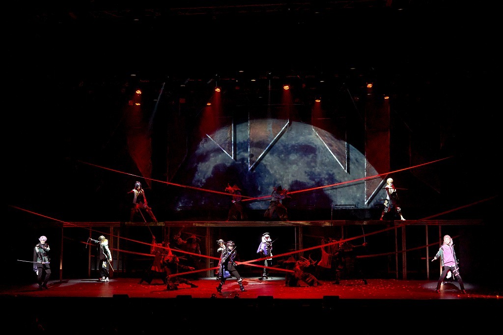ミュージカル『刀剣乱舞』 ―東京心覚―　舞台写真 　(C)ミュージカル『刀剣乱舞』製作委員会