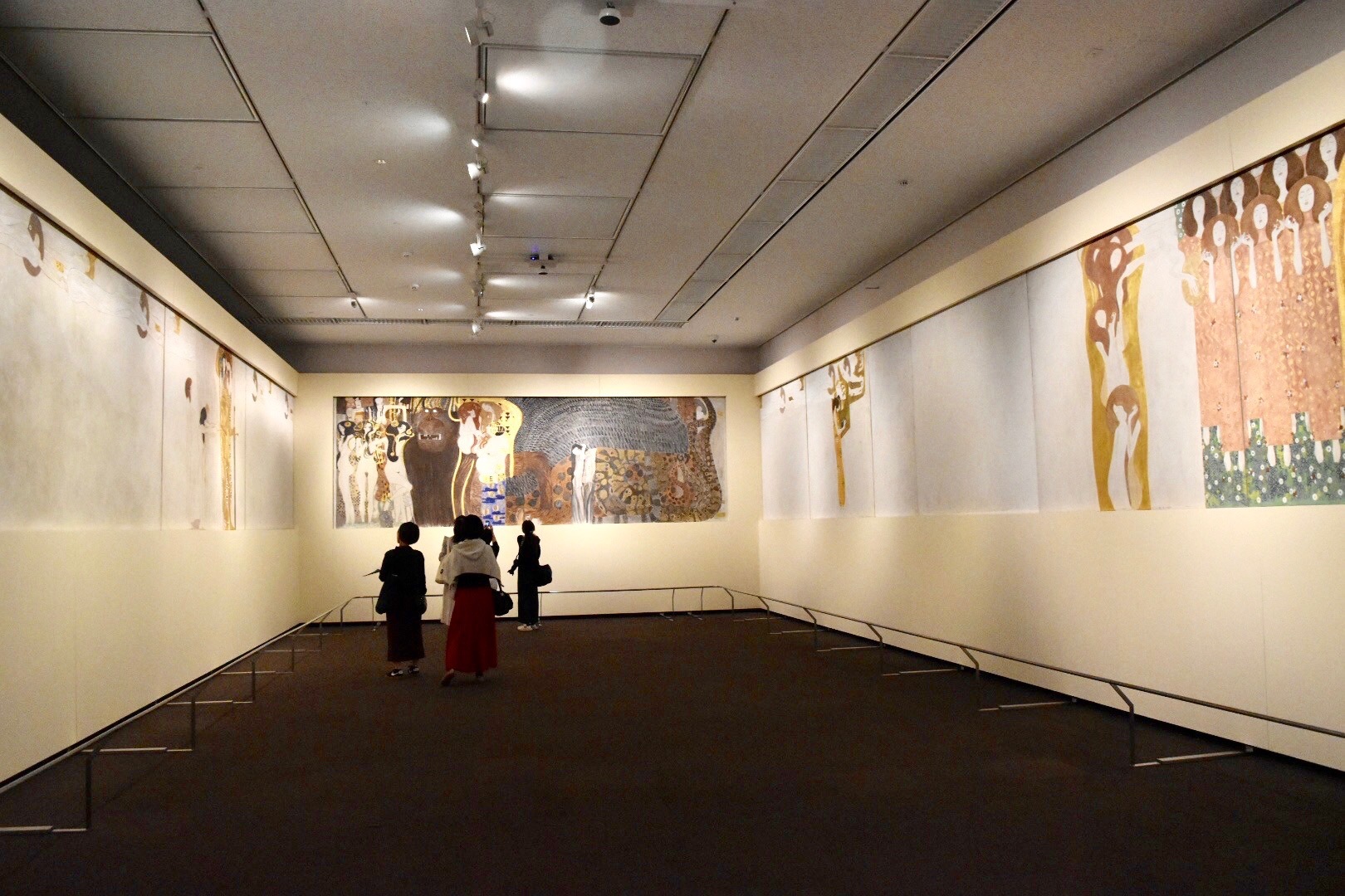 《ベートーヴェン・フリーズ》展示風景