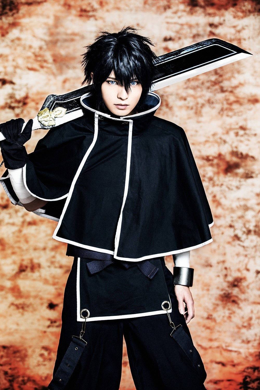 中村優⼀（霧隠才蔵 役） (C)霜⽉かいり・KADOKAWA / 2018 舞台「BRAVE10〜燭〜」製作委員会