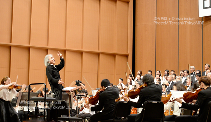 小澤征爾音楽塾を指揮する小澤征爾 Photo:M.Terashi/TokyoMDE