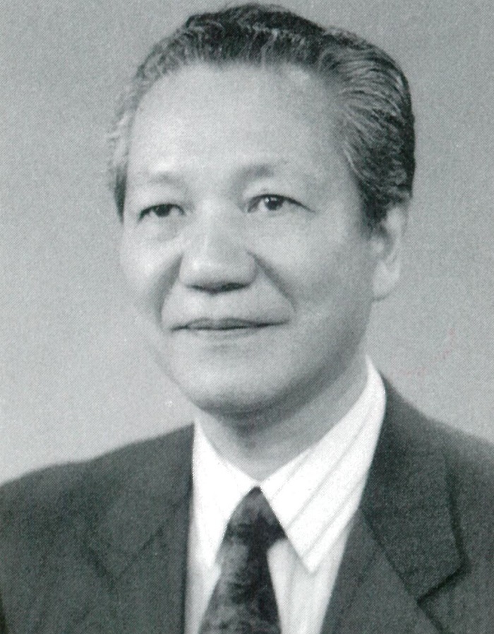 中村哮夫