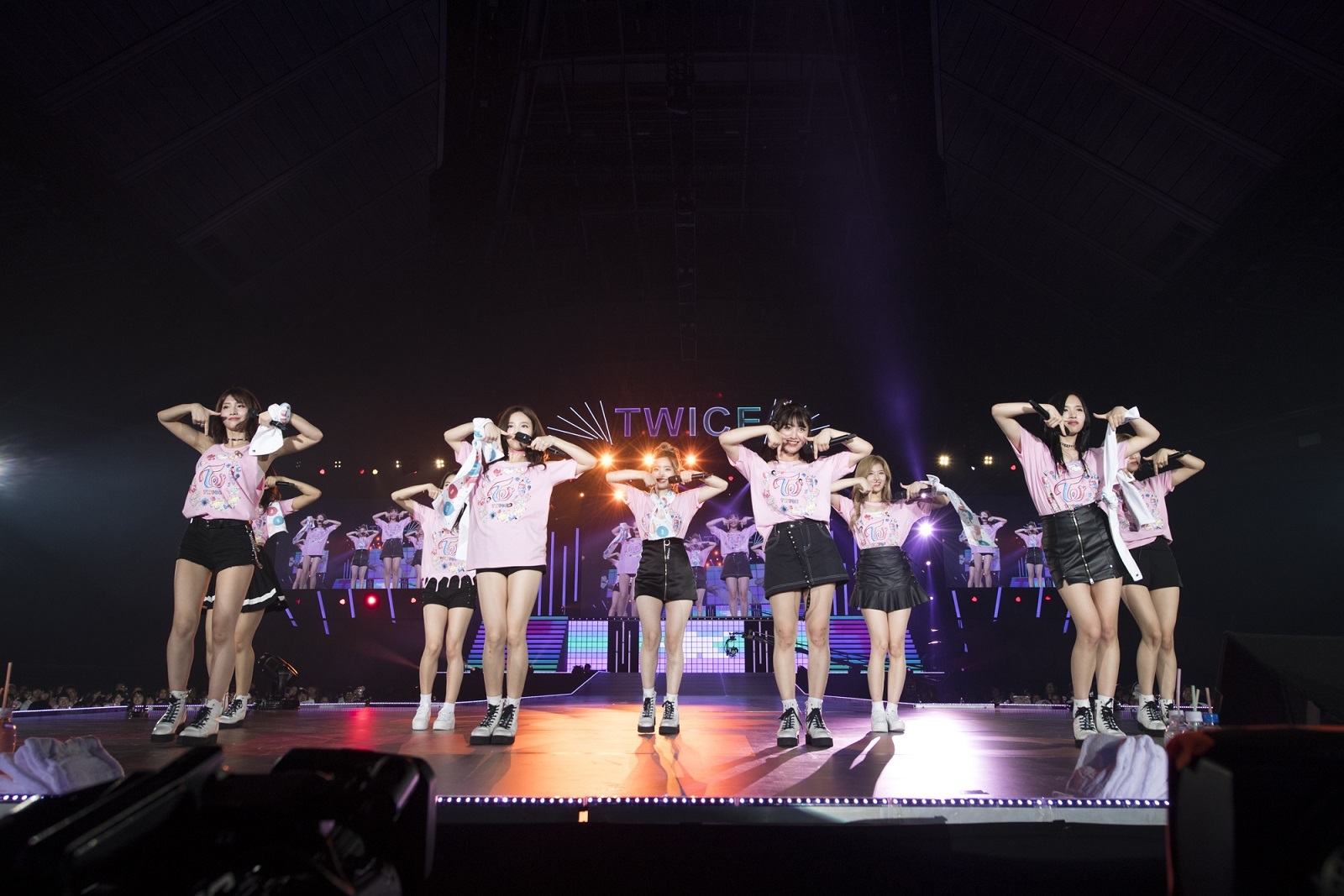 Twiceが日本デビューを記念し 日本初の単独公演を開催 15 000人と Tt ポーズ 夢のよう Spice エンタメ特化型情報メディア スパイス
