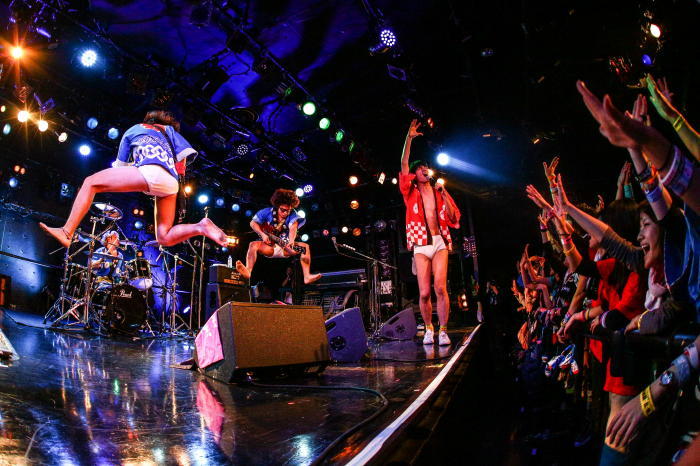 KINDAMA'16-'17～謹賀魂～ 四星球ライブ写真