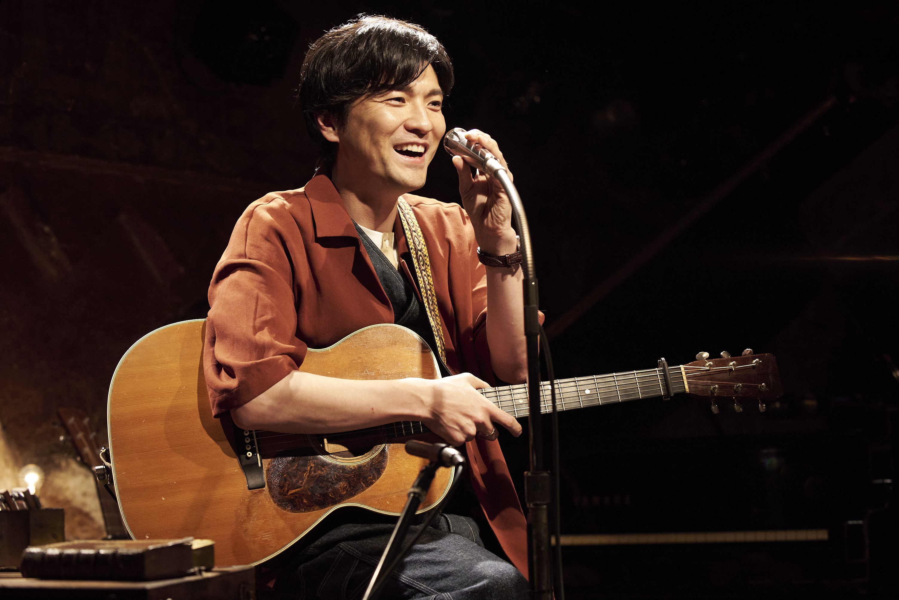 森山直太朗、「25席」のライブハウスで弾き語り 20thアニバーサリー