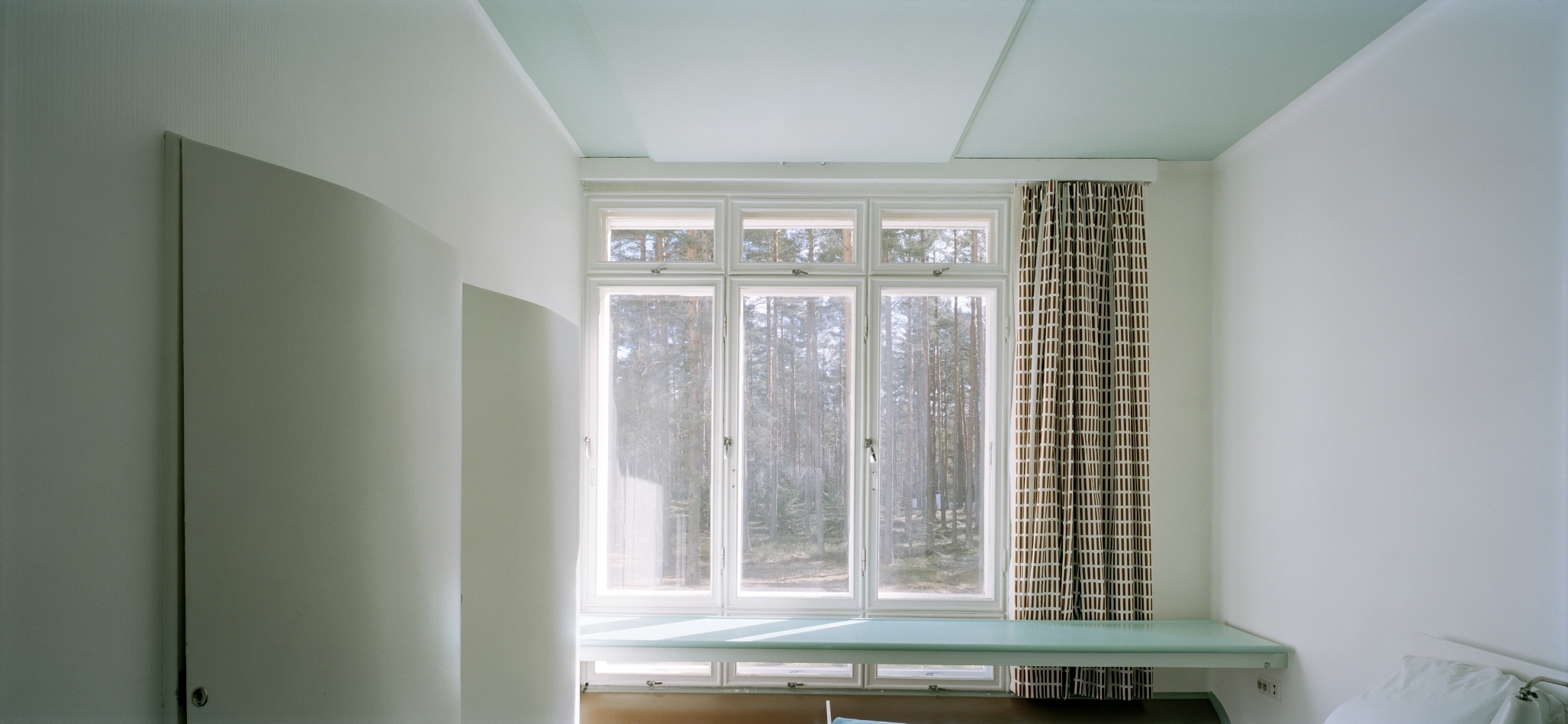 アルミン・リンケ撮影、パイミオのサナトリウム／Alvar Aalto, 1928-33 (C)Armin Linke, 2014