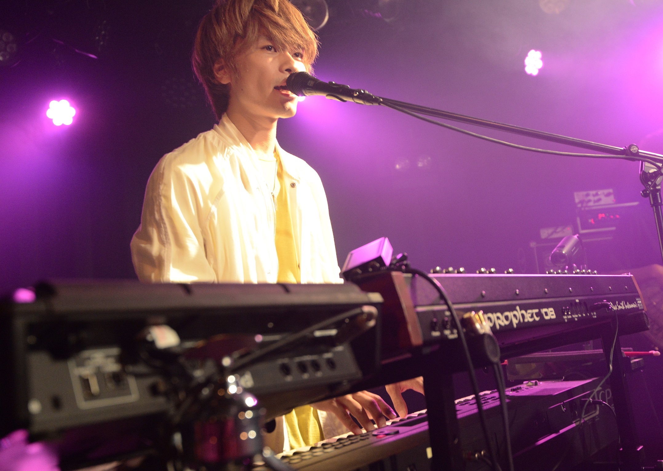 WEAVER 　撮影＝岸田哲平
