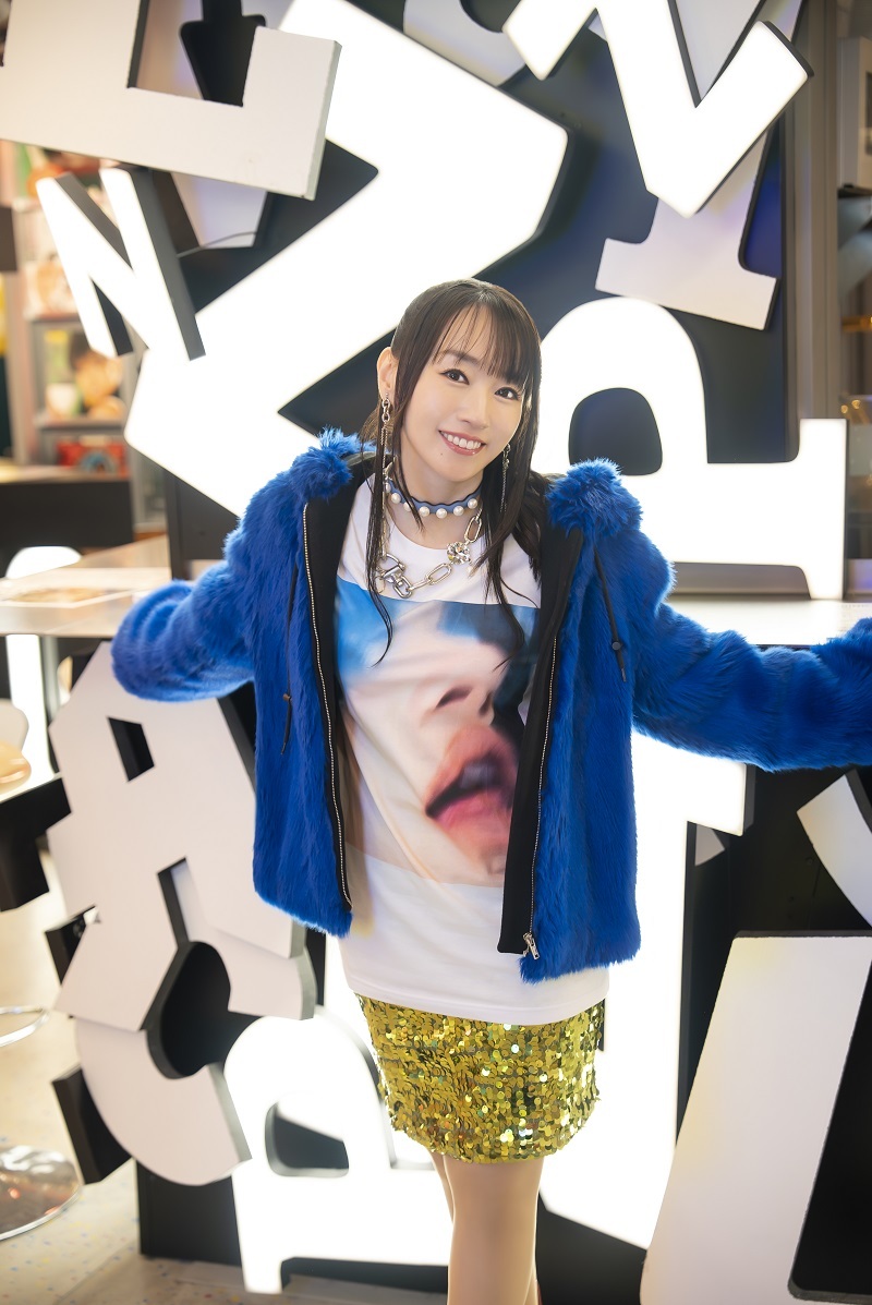  水樹奈々