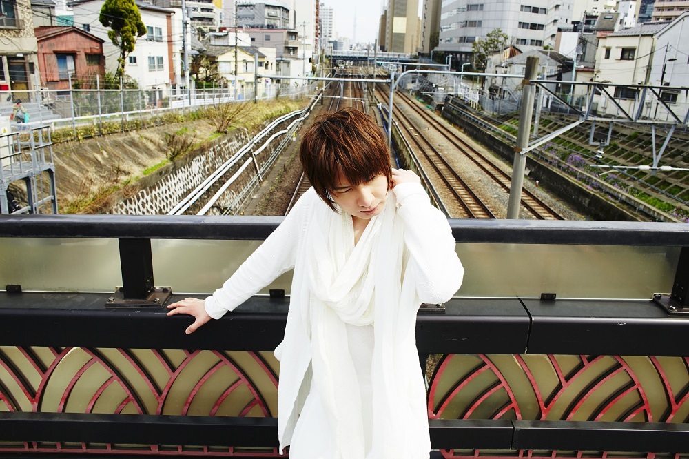 前野智昭「TVガイドPERSON vol.57」（東京ニュース通信社刊） 未公開カット 撮影＝樽木優美子(TRON)