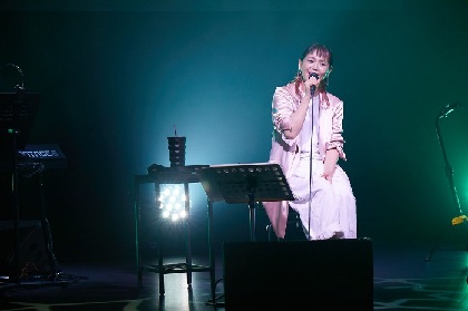 Amazon.co.jp: 唄うコイズミさん[Blu-ray] : 小泉今日子: DVD
